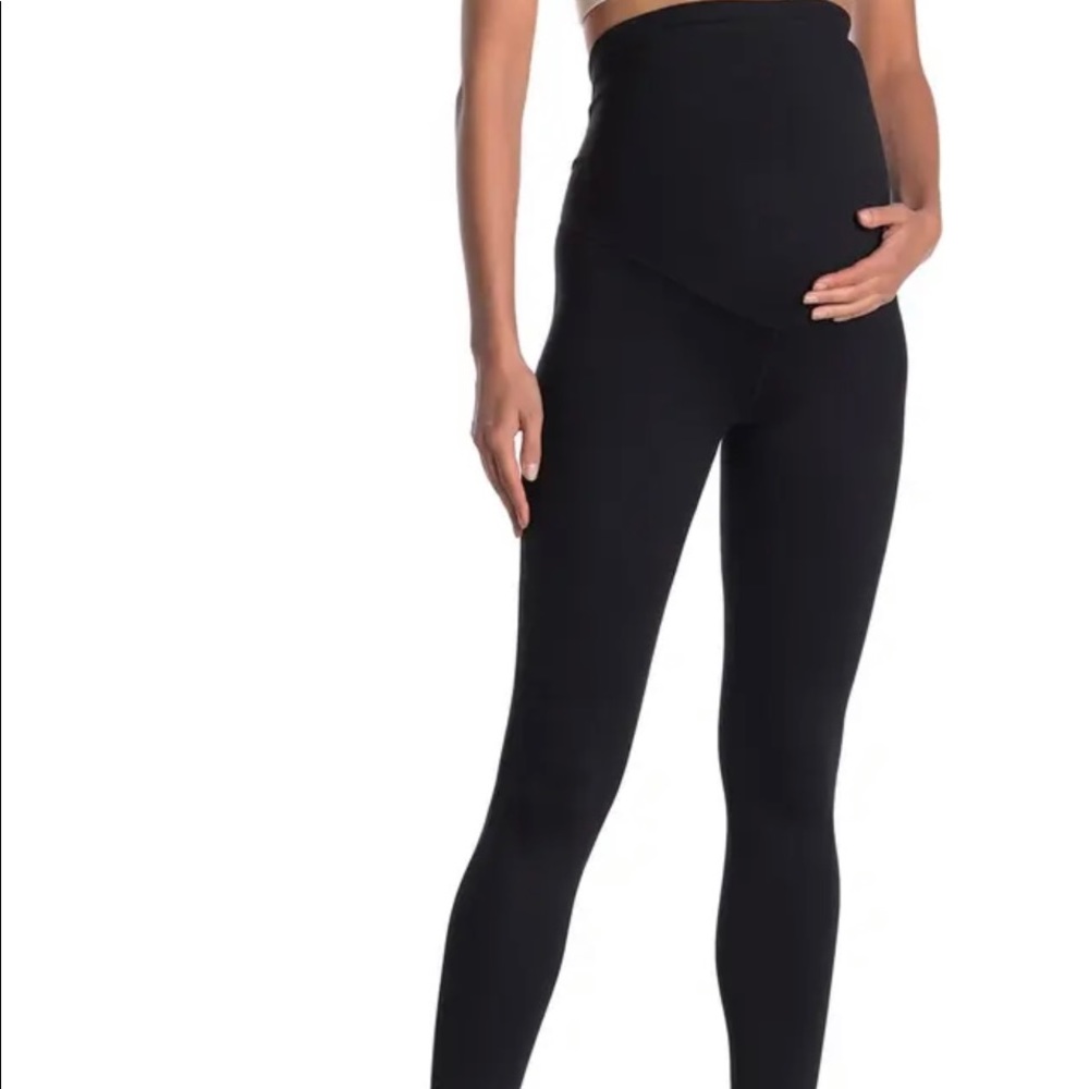 MATERNITY (2) Z by Zella Black Leggings
